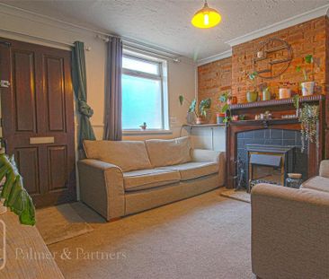 2 bedroom terraced house to rent - Photo 2