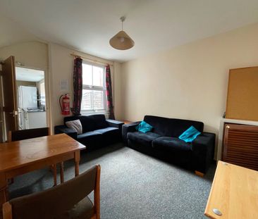 6 Bed Terraced House, Blenheim Road, RG1 - Photo 5