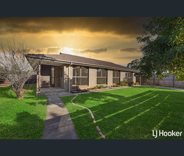 18 Corella Avenue, Melton, Vic 3337 - Photo 3