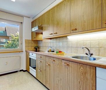 Spacieux appartement de 4 1/2 pièces au coeur de Langnau - Photo 2