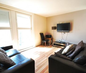 2 Bed - City Apartments, Northumberland Street - Photo 3