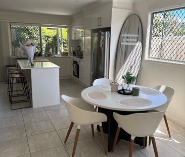 Bridgeman Downs - Photo 2