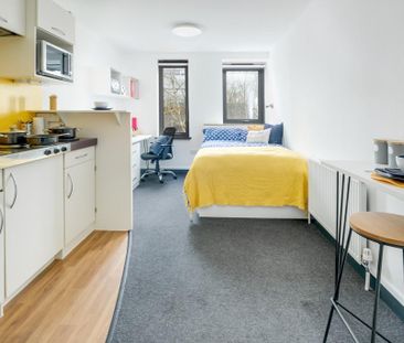 Studio to rent - Photo 3