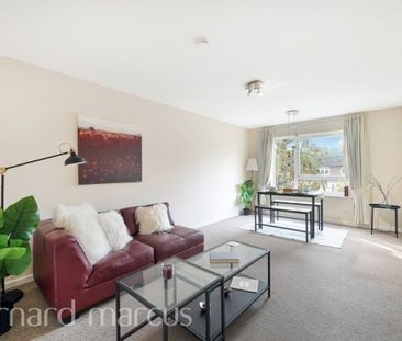 Sutton - Photo 6