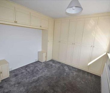 Sandringham Avenue, Leyland, PR25 - Photo 3