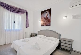 For rent villa with private pool near the beach in Cumbre del Sol, Benitachell