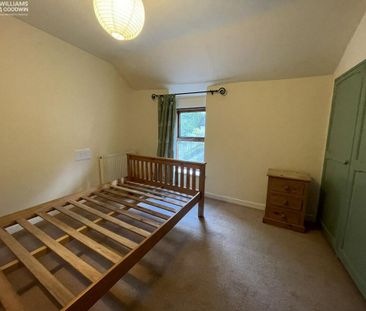 2 bedroom end of terrace house to rent - Photo 3