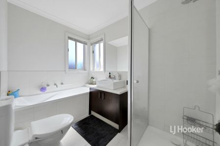 25 Portman Avenue, Harkness VIC, Belconnen - Photo 5