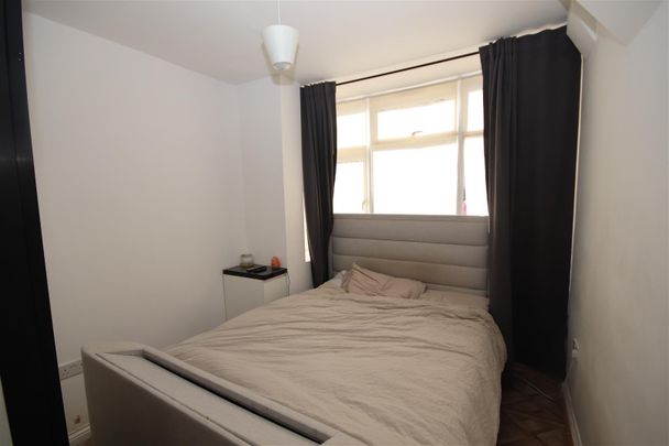 1 bedroom Flat to let - Photo 1