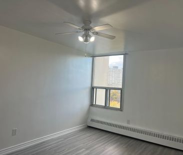 For Lease - 15 Vicora Linkway Way Unit# 804, Toronto, Ontario - Photo 2