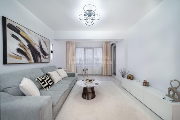 One Bedroom Flat with Terrace and Parking - Cotroceni - Photo 1