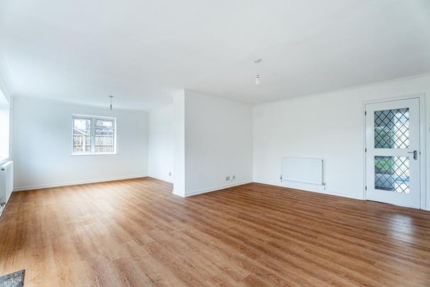 3 bedroom detached house to rent - Photo 1