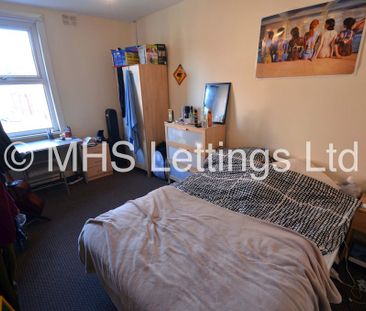 5 Bedroom Mid Terraced House for rent in Harold Avenue - Photo 5