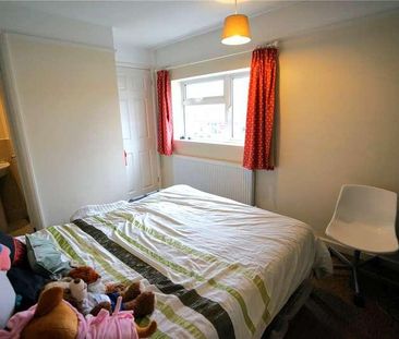 Blenheim Drive, Filton, Bristol, BS34 - Photo 3