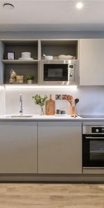 Room in a Shared Flat, Skinner Lane, LS7 - Photo 3