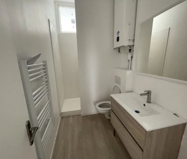 Location Appartement 2 pièces 44 m2 à Saint-Quentin - Photo 4