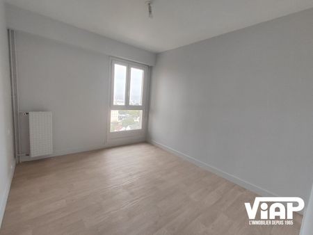 BEAU T2 AVEC BALCON - Photo 3