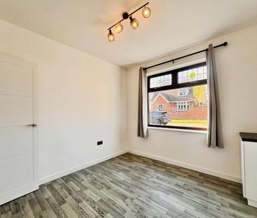 Rookery View, Grays, RM17 - Photo 2