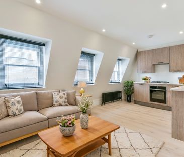 1 Bedroom Apartment, Charlotte Street, Fitzrovia, W1T - Photo 1