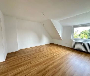 frisch renovierte 4-Zimmer Wohnung in zentraler Lage - Photo 4