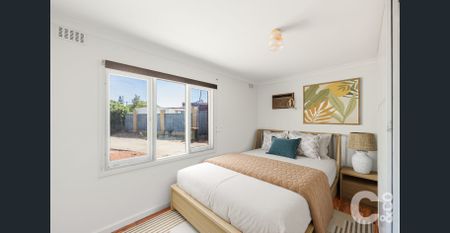 Freshly Painted 3 x 1 in Central Location! - Photo 5