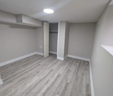 93 Nelson Street W #LOWER - Photo 1