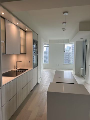 For Lease - 11 Yorkville Avenue Unit# 1312, Toronto, Ontario - Photo 4