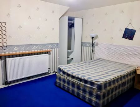 2 Bed / 1 Bath - Photo 3