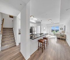 For Lease - 2635 William Jackson Drive Unit# 602, Pickering, Ontario - Photo 3