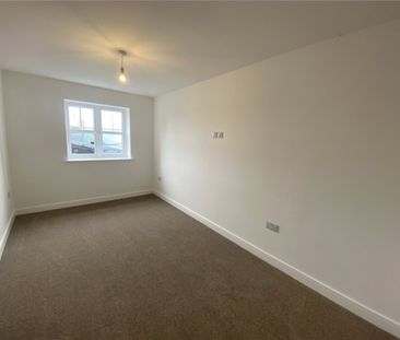 Bowbridge Road, Newark, Notts, NG24 - Photo 6