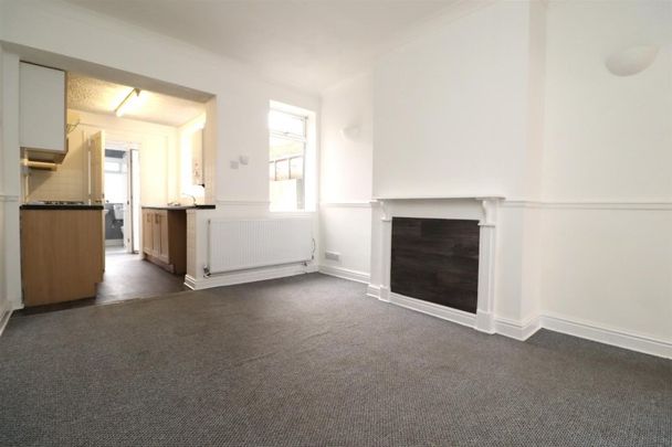 2 BED Terraced House To rent - Photo 1