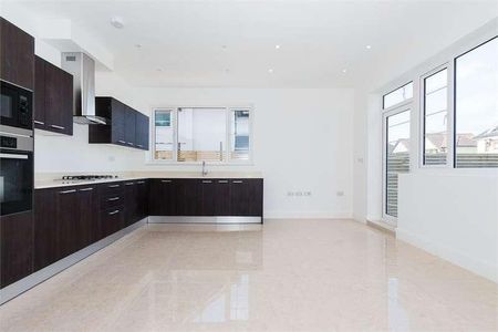 Grand Approach, Bathurst Walk, Richings, SL0 - Photo 4