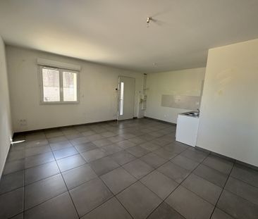 Location Appartement 3 pièces 54m² ST RAMBERT D ALBON 26140 - Photo 5