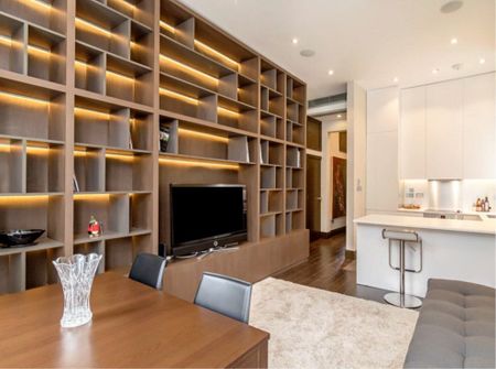 Bishops Bridge Road, London, W2 flat to rent - Photo 2