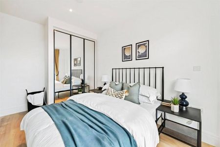 Pyrcroft Road, Chertsey, Surrey, KT16 9RJ - Photo 4