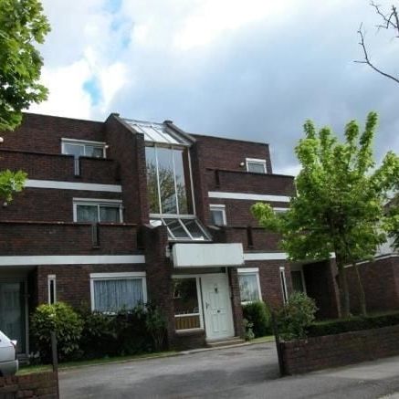 3 Bed Flat, Lady Hamilton Court, NW4 - Photo 4