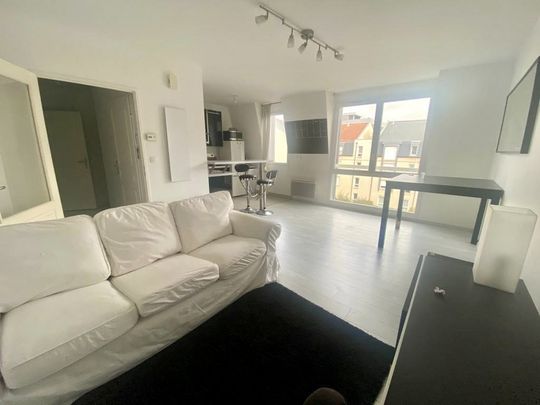 Location Appartement 2 pièces 43m² ARMENTIERES 59280 - Photo 1