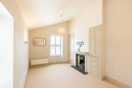 5 bedroom detached house to rent - Photo 5