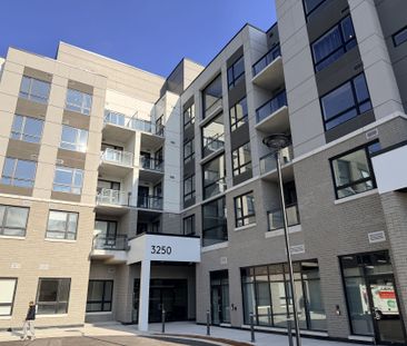 For Lease - 3250 Carding Mill Trail Unit# 220, Oakville, Ontario - Photo 6