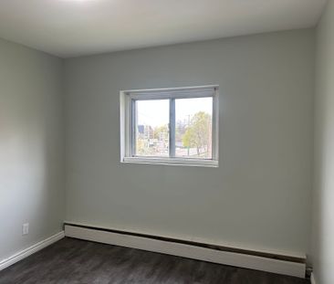 For Lease - 220 Ashland Avenue Unit# 33, London East, Ontario - Photo 1