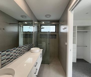 Brand New Luxurious House - Photo 6