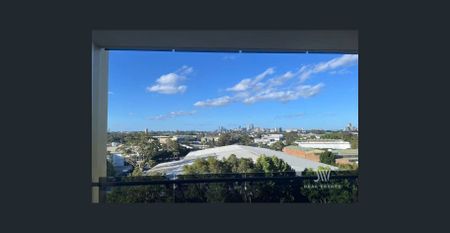 Stunning 3-Bedroom Plus Study Room For Lease - Photo 3