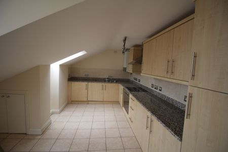 1 Bed Student Accommodation - Photo 3