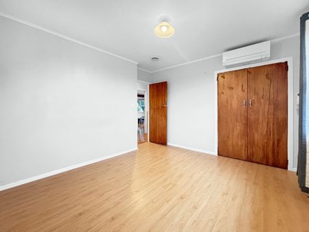 Spacious family home - Photo 5