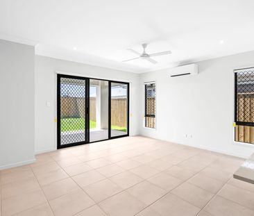 Stunning Four Bedroom Home - Photo 3