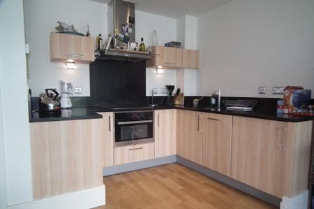 1 bedroom flat to rent - Photo 5