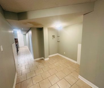 For Lease - 776 Mccue Drive, Oshawa, Ontario - Photo 3