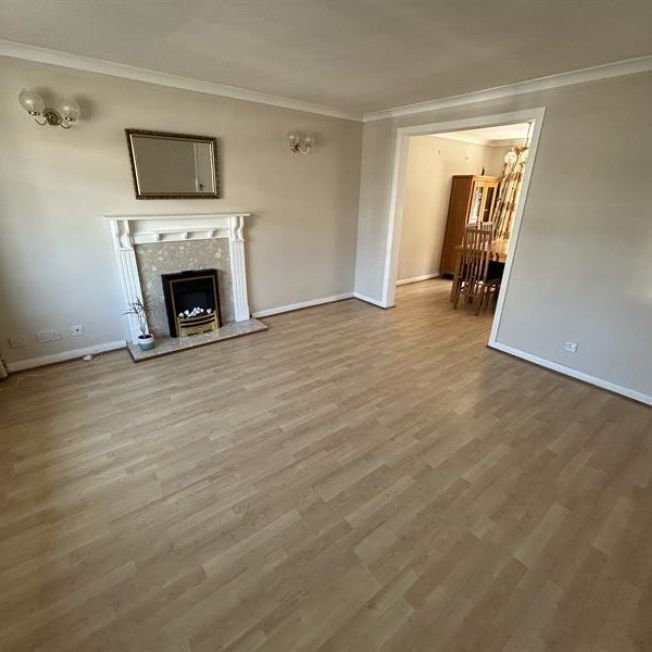 3 Bedroom Semi Detached To Let - Photo 1