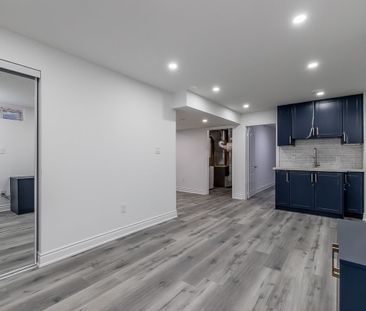 For Lease - 1 Huron Lane, Bradford West Gwillimbury, Ontario - Photo 5