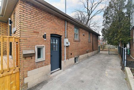 For Lease - 1213 Islington Avenue, Toronto, Ontario - Photo 4